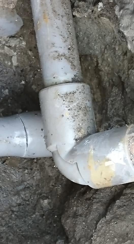 淺層地下管路開挖接管修復現場紀錄